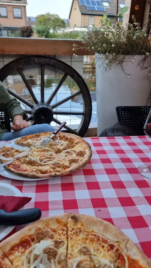 Menu_Pizzeria La Ruota Akkrum_Akkrum_image_2