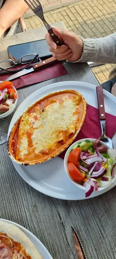 Menu_Pizzeria La Ruota Akkrum_Akkrum_image_8