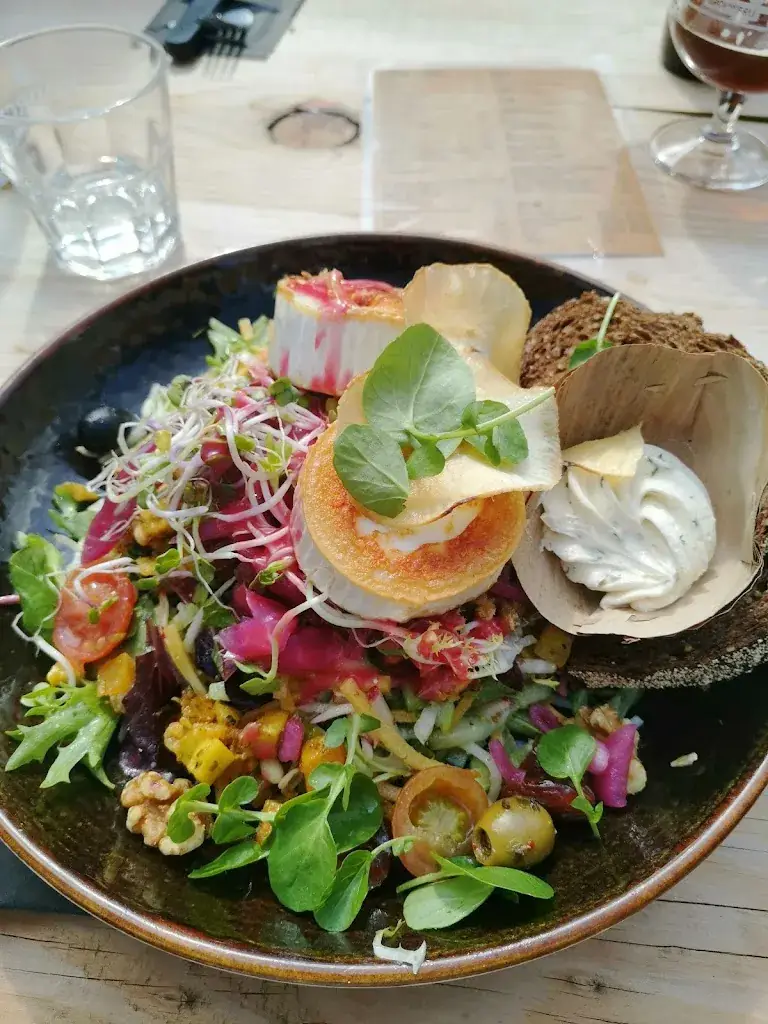 Craig Jackson_De Boshut_Schaijk_review