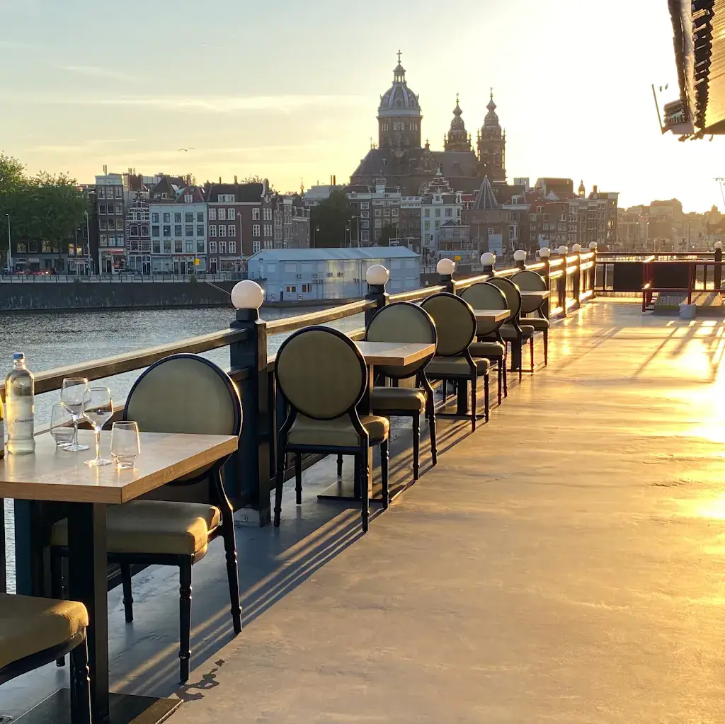 Sea Palace Restaurant_Amsterdam_slider_image_1