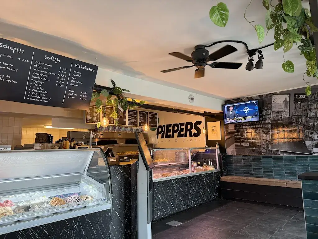 John Liam V_Mr. Piepers_Soerendonk_review