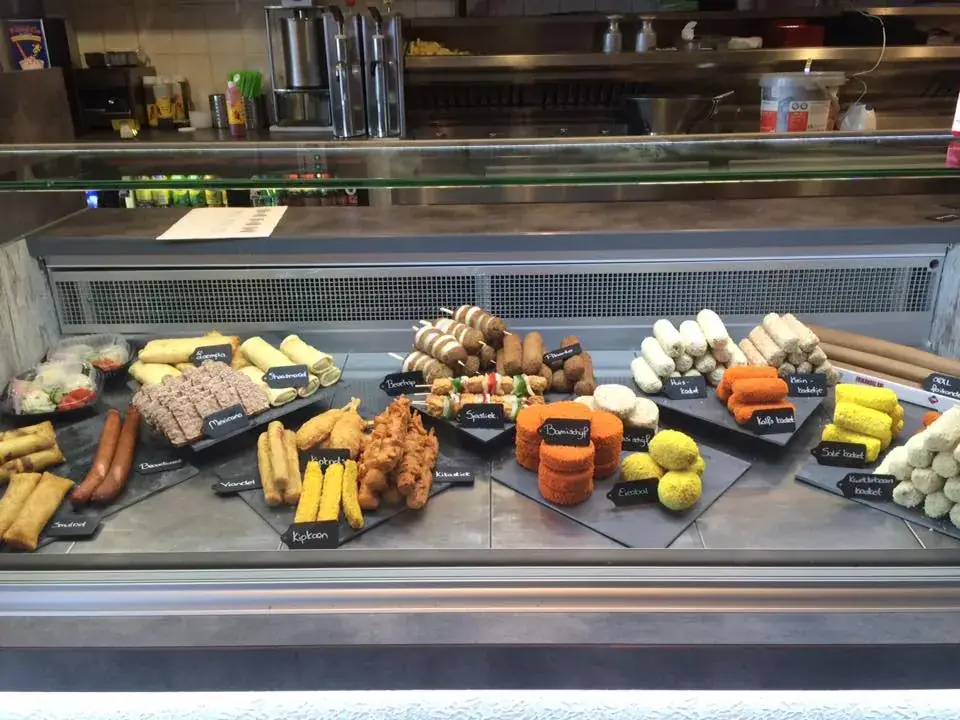 Cafetaria Veenema restaurant in Akkrum