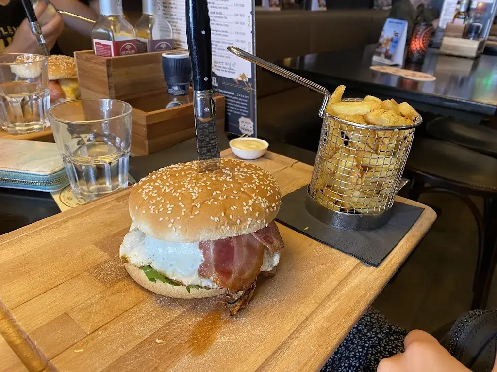 M Prins_Ton's Muziek-Eetcafé Restaurant Rijswijk_Rijswijk_review