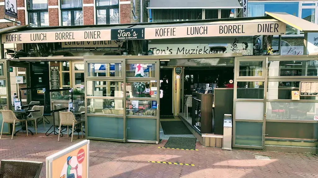 Ton's Muziek-Eetcafé Restaurant Rijswijk Restaurant in Rijswijk