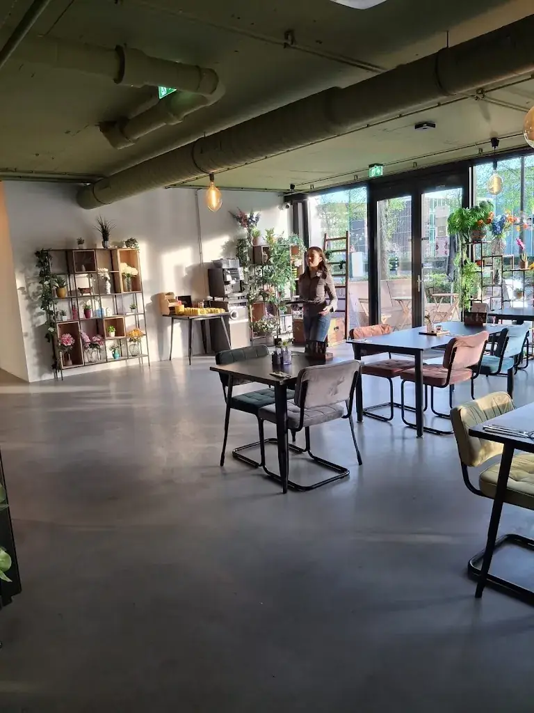 Restaurant and Bar Petals & Pals_Rijswijk_slider_image_1