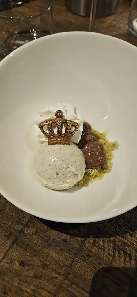 Nancy Visser_Velvique_Someren_review