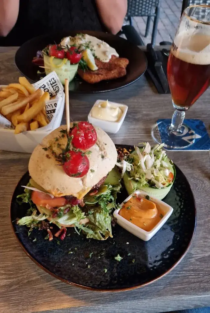 Reynold Kaunds_De Pastoor_Helmond_reseña