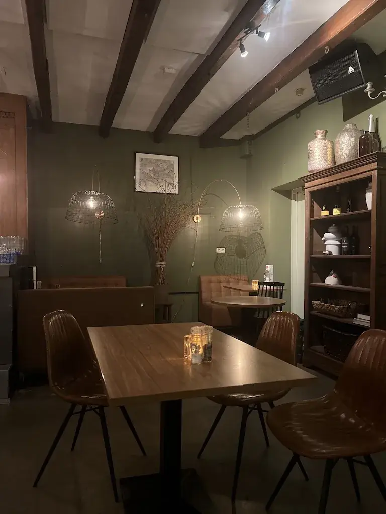 Johan de Reuver_ByTater_Teteringen_review