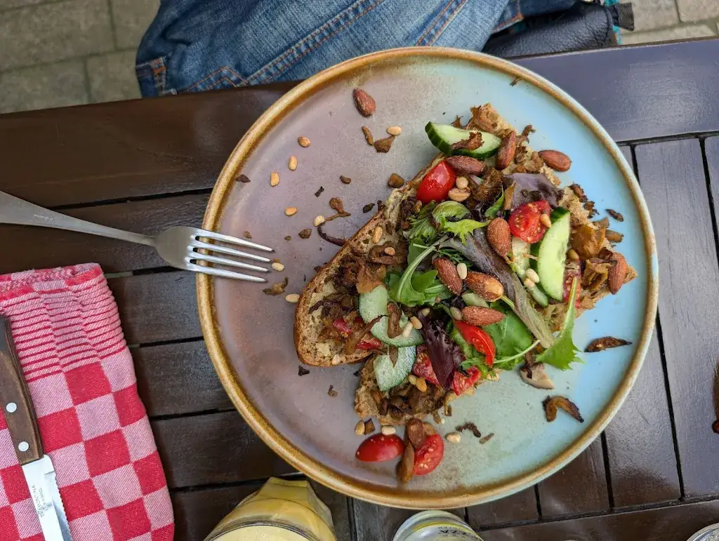 Anand Ramachandran_De Burgerij_Tilburg_review