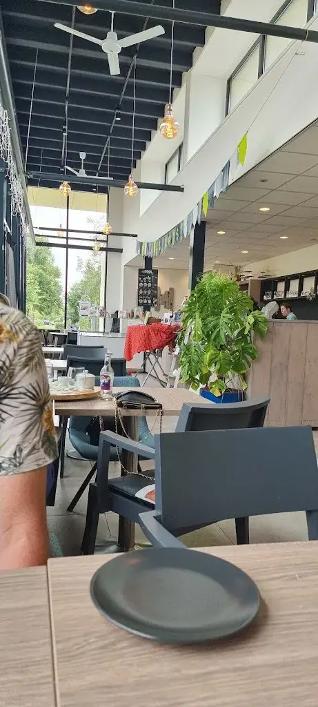 Jacquelien Van Der Jagt_je KANS_Veen_recensione