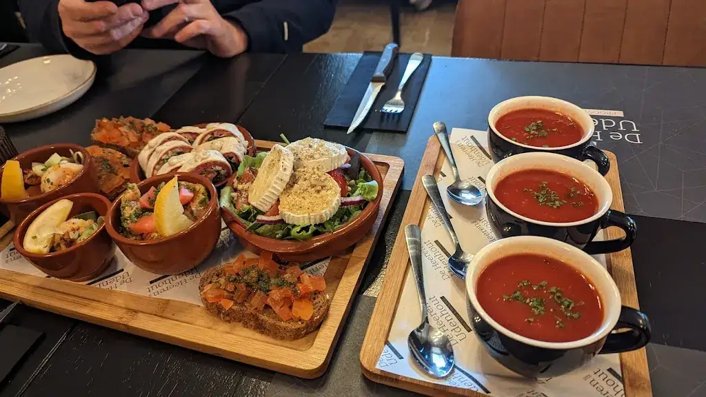 Menu_Restaurant- Bistro De Heeren van Udenhout_Udenhout_image_8