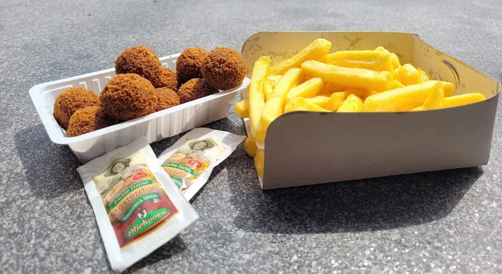 Henrik_Cafetaria Smik en Smak_Akkrum_review