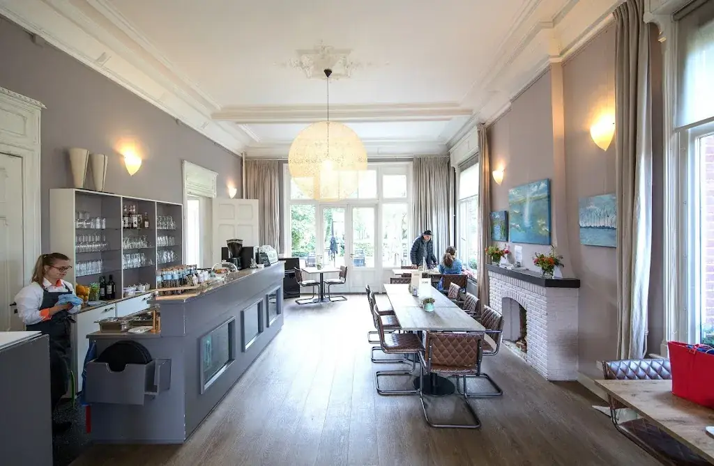 Lunchroom de Uitdaging restaurant in Ulvenhout