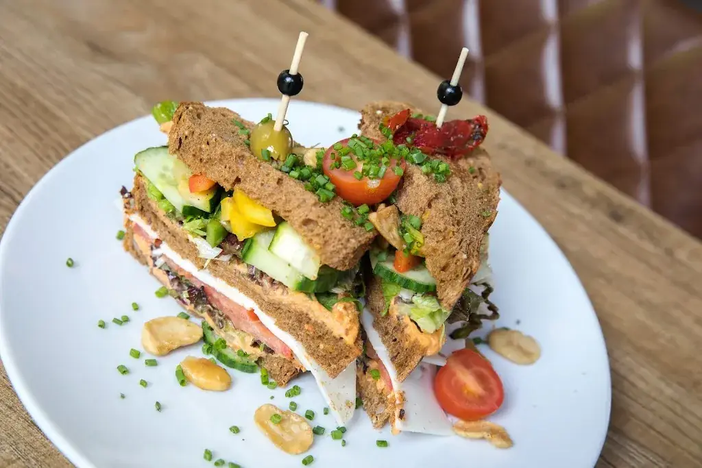 Lunchroom de Uitdaging_Ulvenhout_slider_image_2