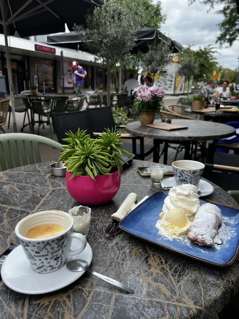 Kutay Çetin_De Orangerie_Valkenswaard_recensione