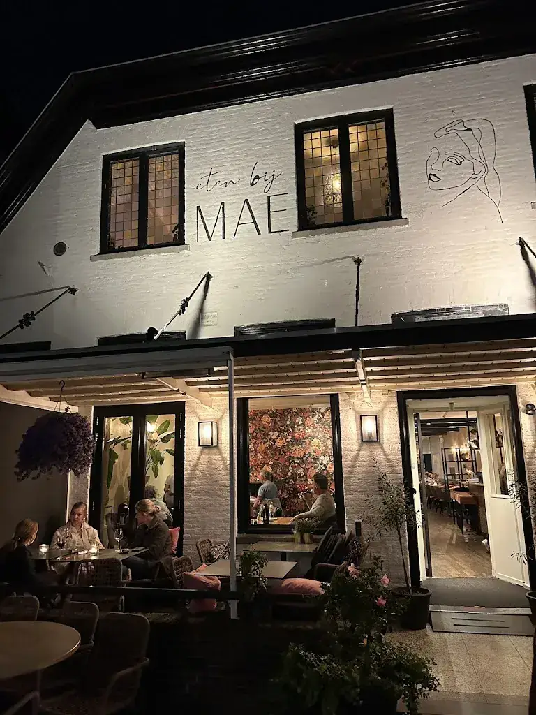 restaurant mae_Vught_slider_image_1