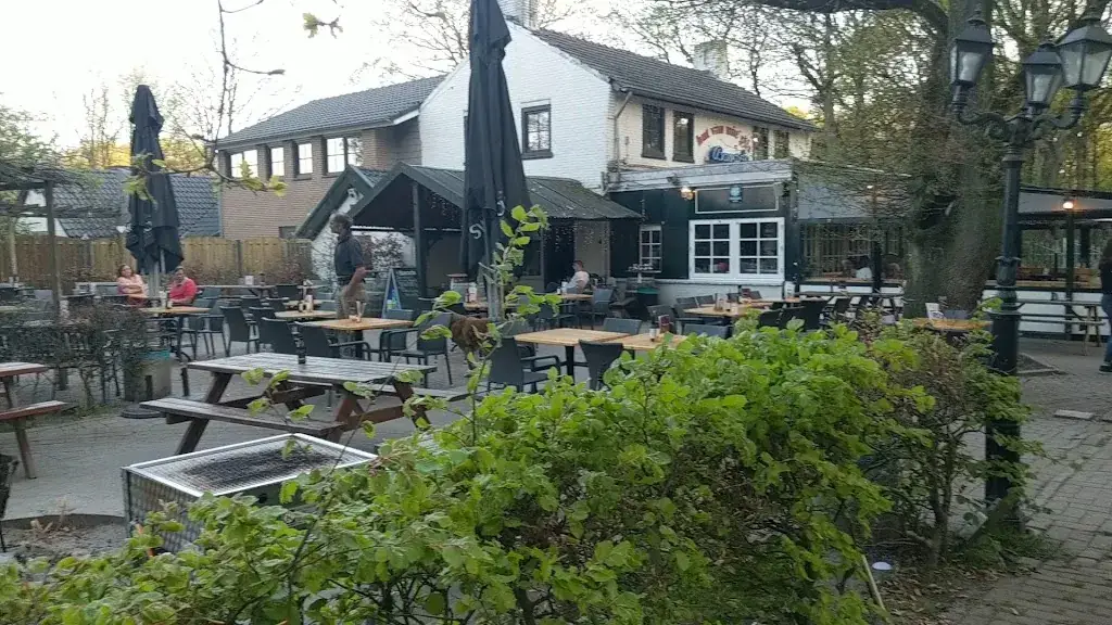 Hut Van Mie Pils_Waalre_slider_image_2