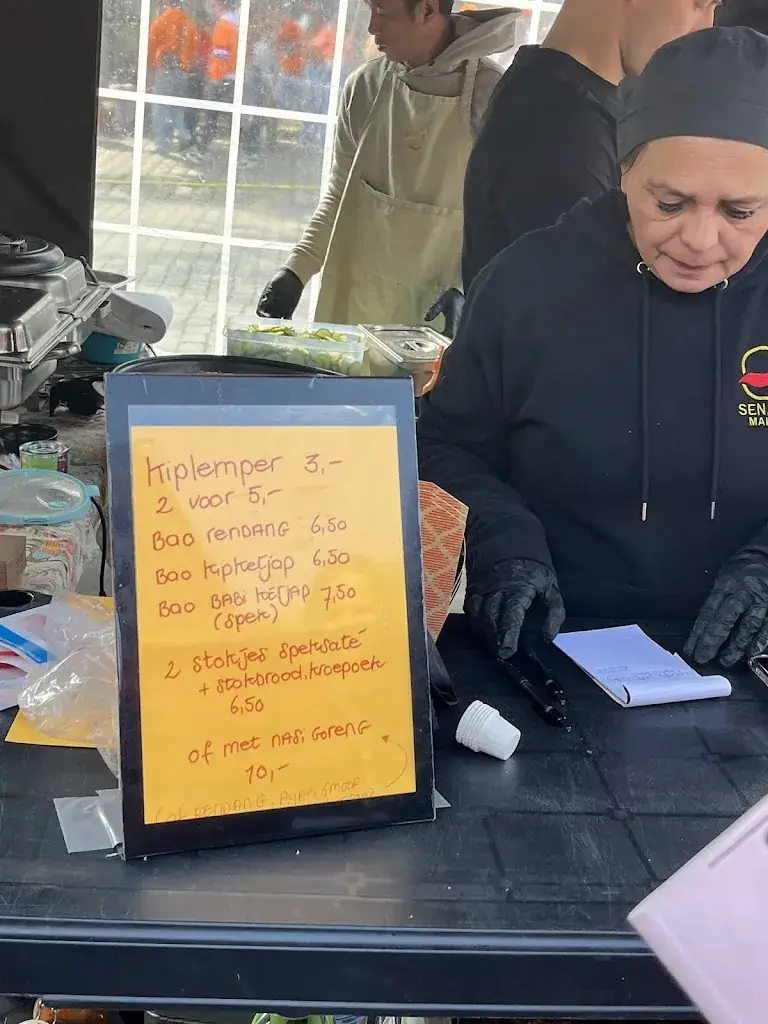 Menü_Senang Makan_Breda_Bild_3