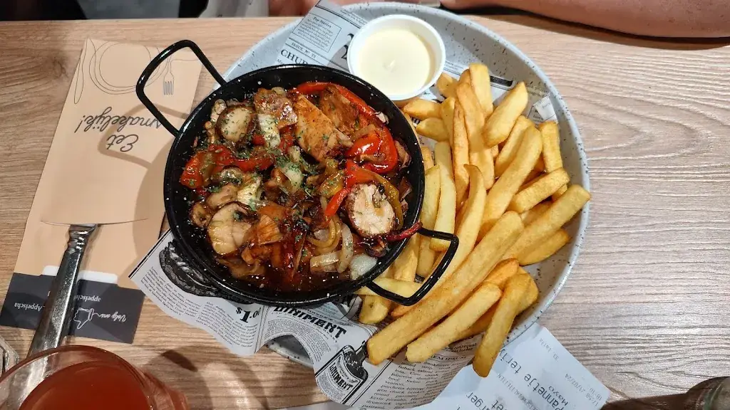 Menu_Family Appelscha Eethuis Cafetaria_Appelscha_image_7