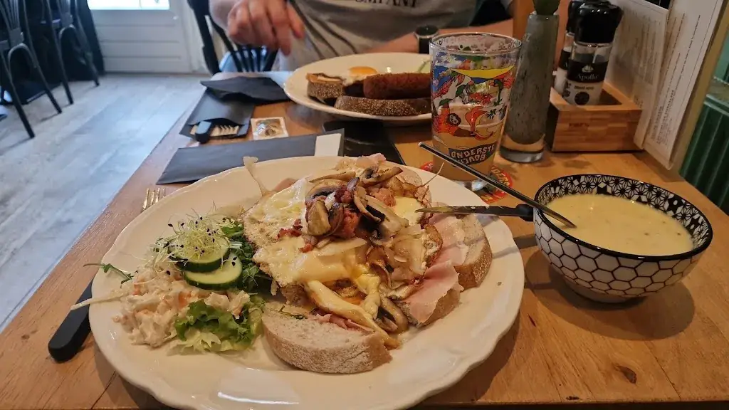 fryslan boppe_Brasserie Fortuin_Hardenberg_reseña