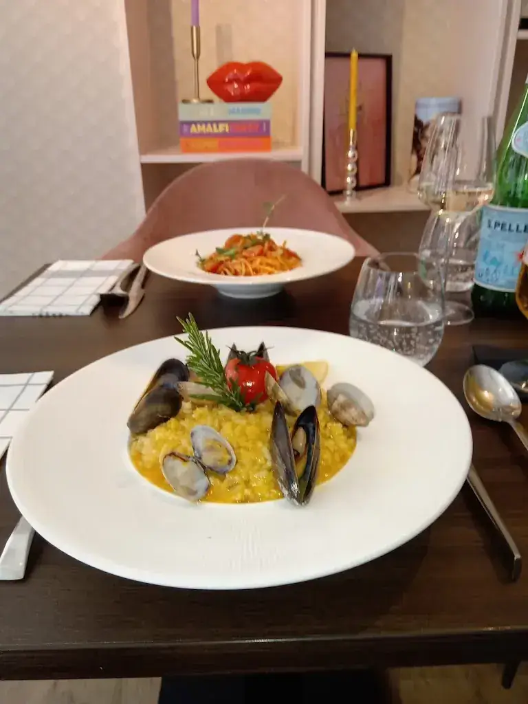 RonaldenDanielle L_Ristorante La Grotta | Wouw_Wouw_review