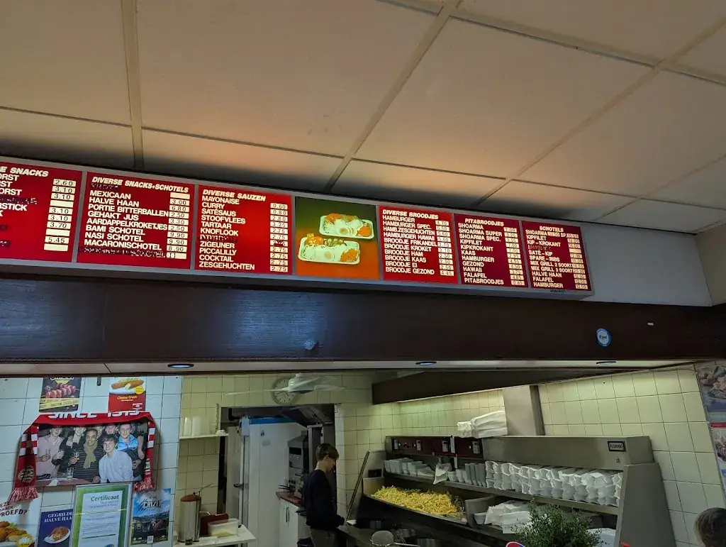 Zes Gehuchten Friture & Grillroom_Geldrop_slider_image_3