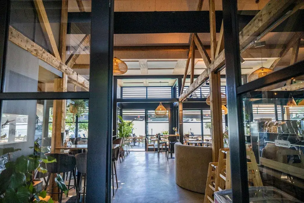 Paviljoen 't Mar restaurant in Mirns