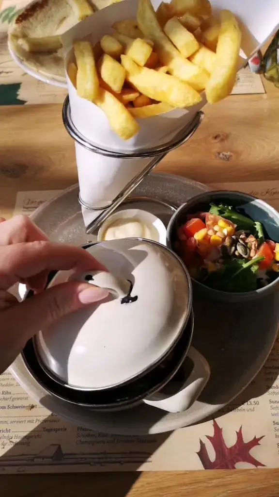 Catharinahoeve_Burg_slider_image_2