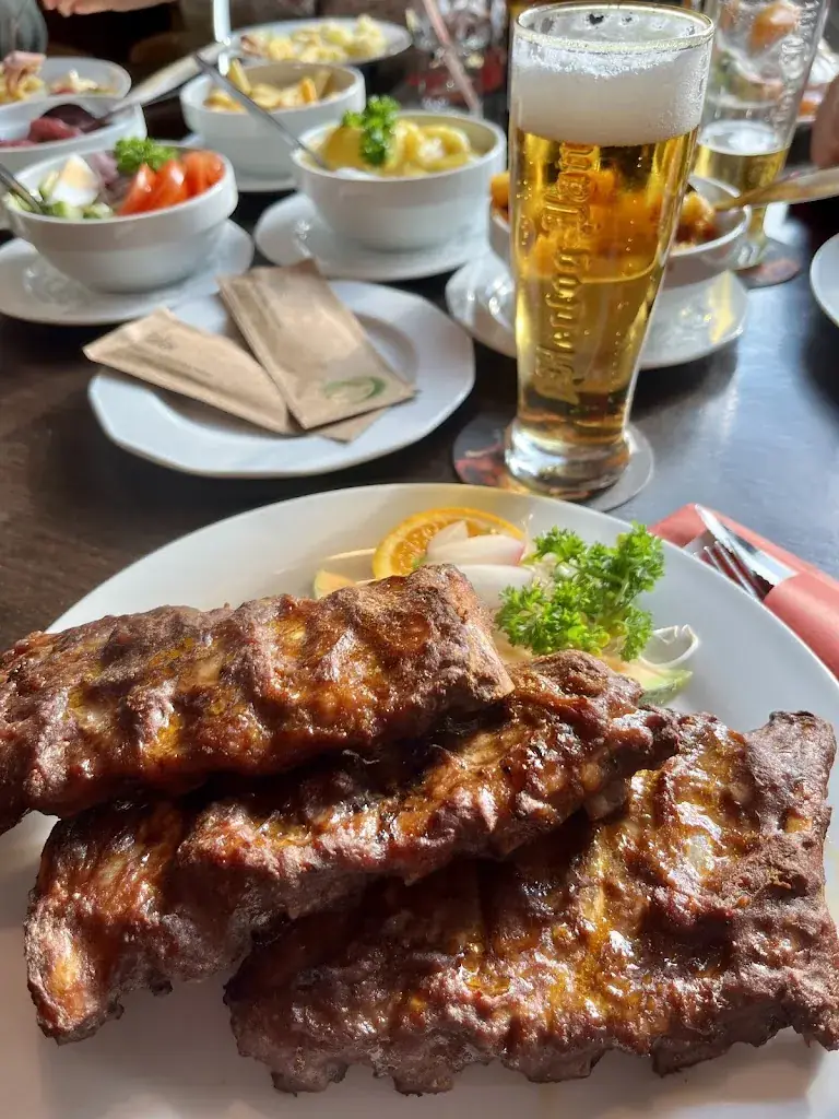 Marven Bestgen_Restaurant-Café 'Op Warns'_Warns_avis