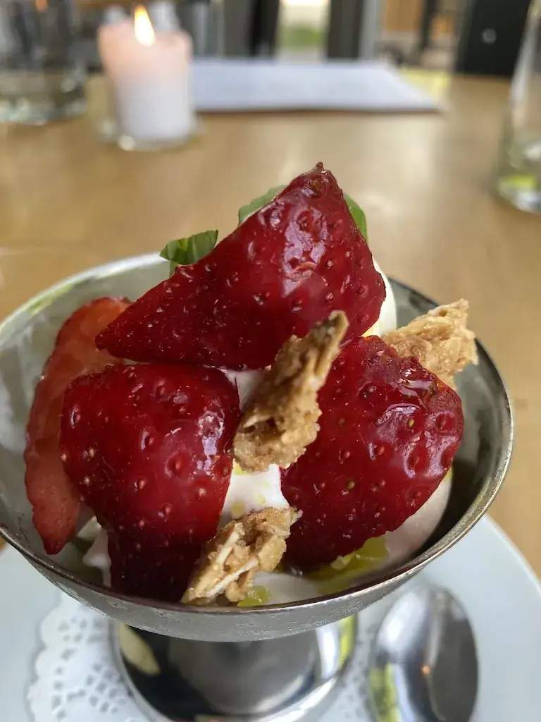 Menu_Branding & Citrus_Burg_image_7