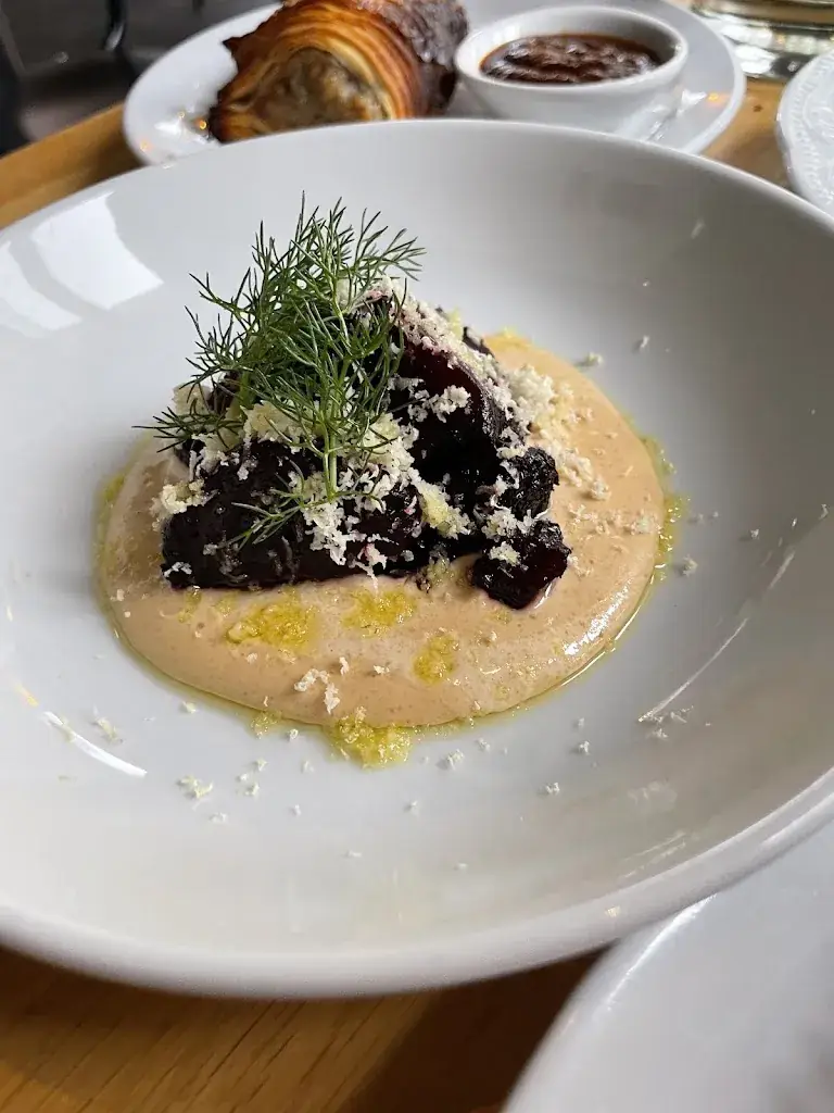 Ramona Heyder_Branding & Citrus_Burg_review