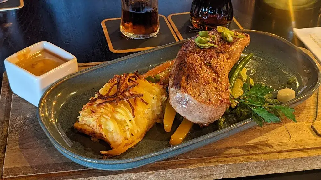 Bogdan Pătrăucean_Restaurant Prins HRLK/ café De Jonge Prins_Zand_review