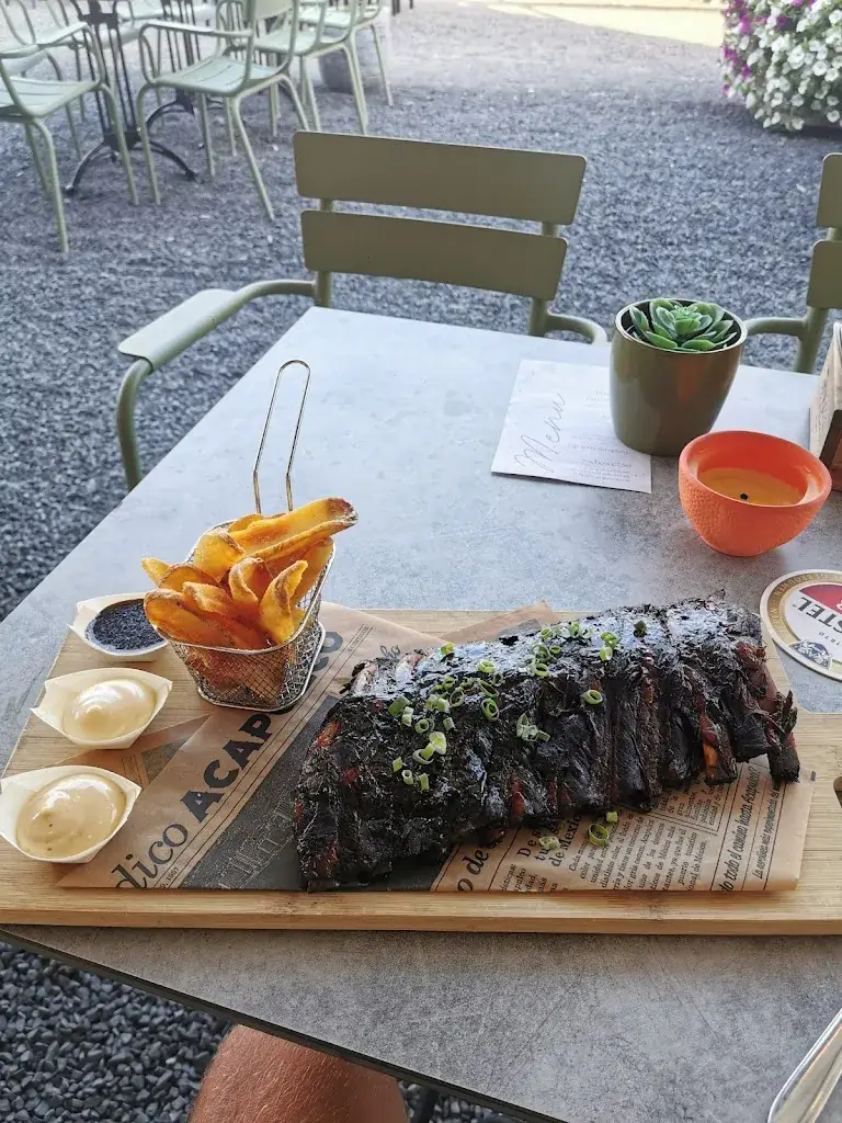 Tobias_Restaurant Prins HRLK/ café De Jonge Prins_Zand_review