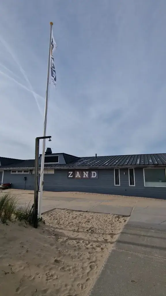 Klausi 1963_Zand Katwijk_Zee_review
