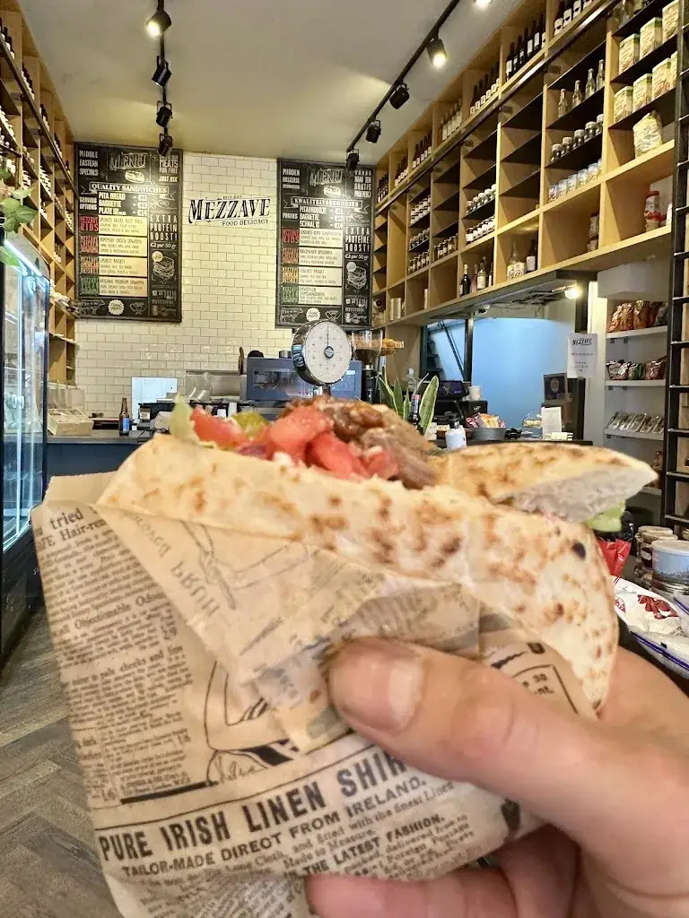 Fabian Bastiaans_Mezzave_Amsterdam_review