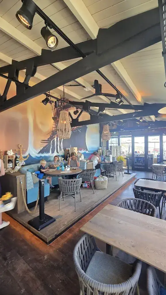 Maciej Kowalski_Beach Restaurant Prince George_Schoorl_review