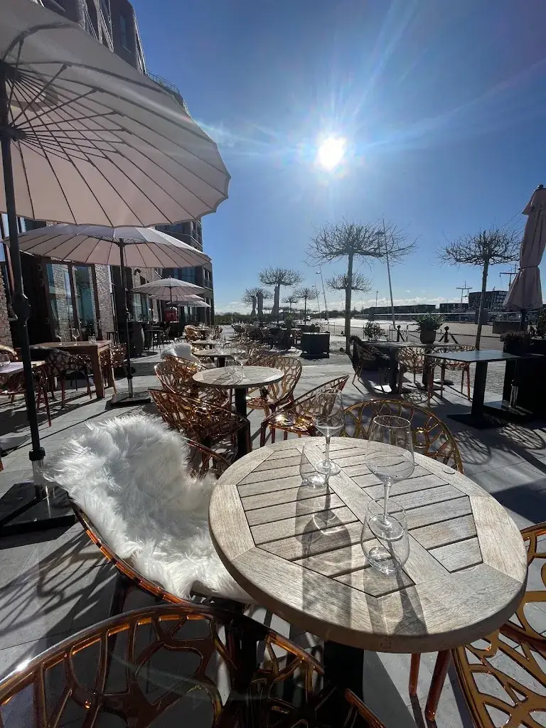 MJ grand café restaurante en Lelystad