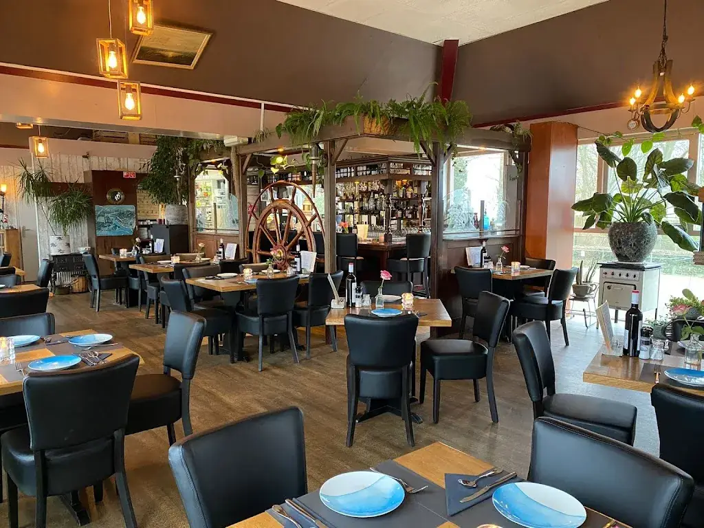 Café‚ Restaurant 'De Driemaster'_Medemblik_slider_image_1