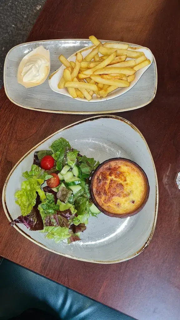 Menu_THE BEE_Opperdoes_image_7