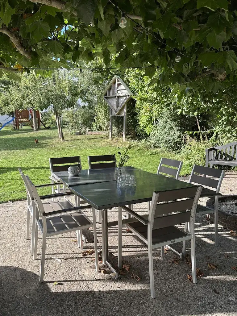 THE BEE_Opperdoes_slider_image_3