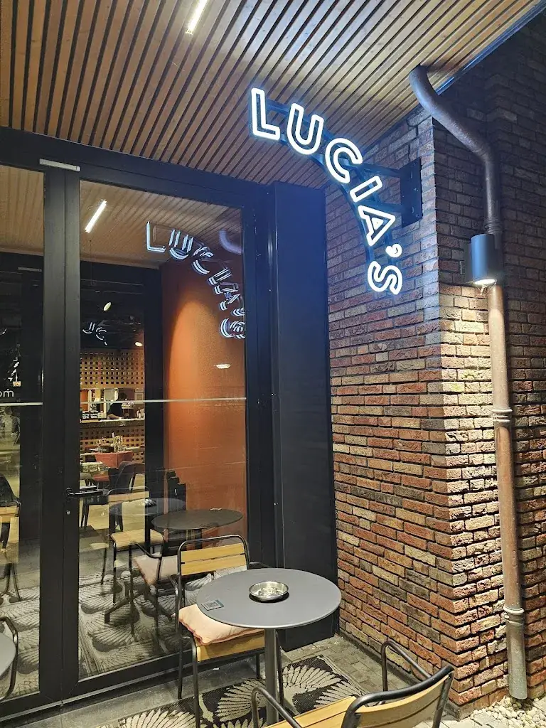 Jay KR_Lucias Restaurant_Amstelveen_review