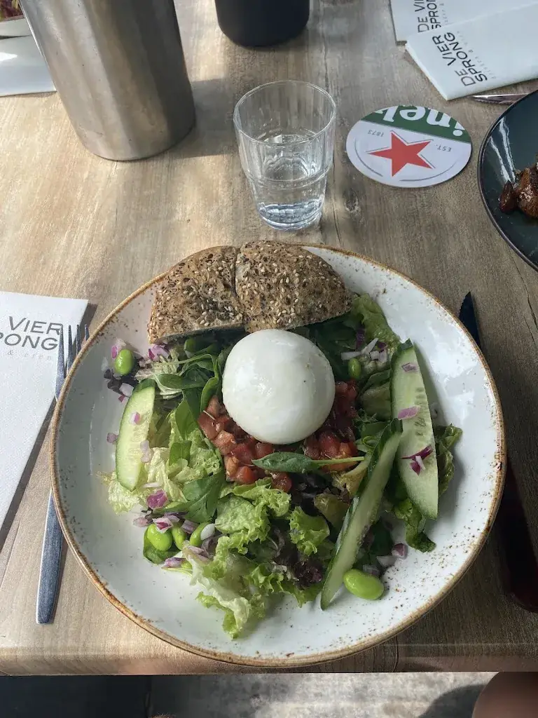 Valerie Allspach-Kiechel_De Viersprong_Vinkeveen_review