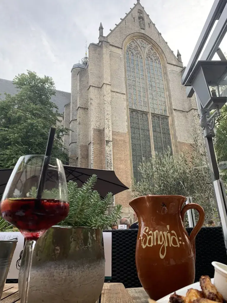 Valeriia Lapitckaia_Grand Café & Restaurant Grenada_Alkmaar_review