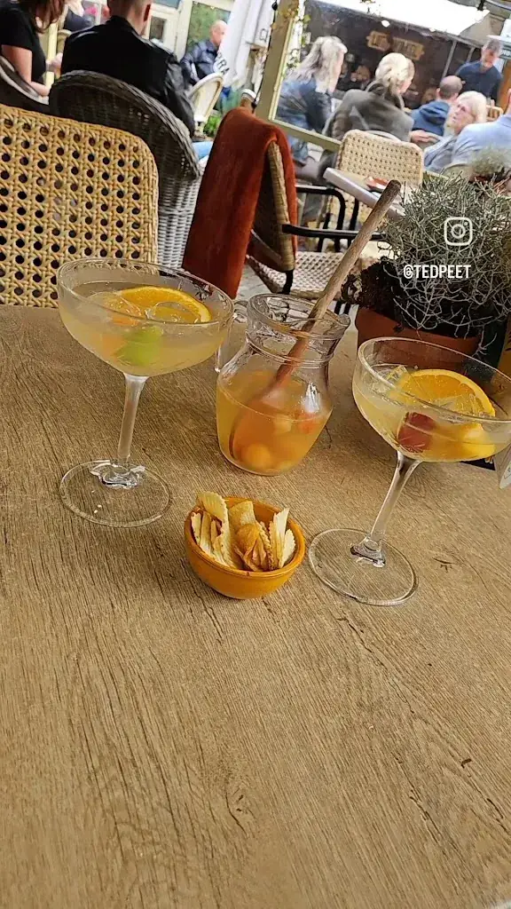 Grand Café & Restaurant Grenada restaurant in Alkmaar