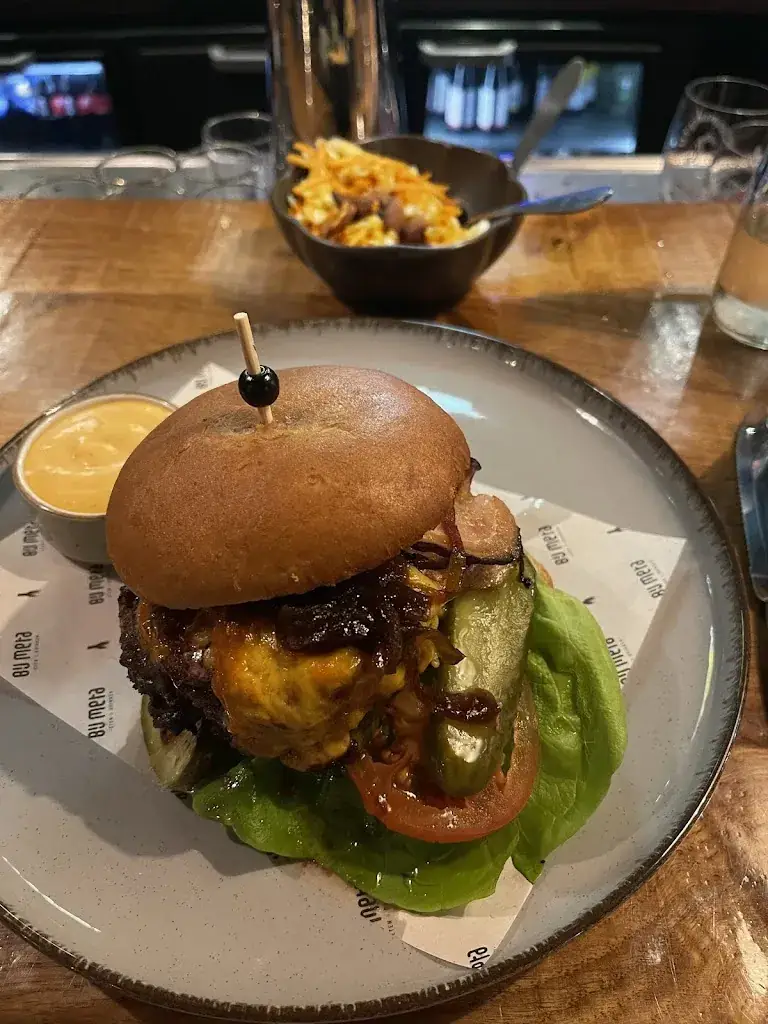 Ana Udrea_Bij Meta eten&drinken_Hoorn_recensione