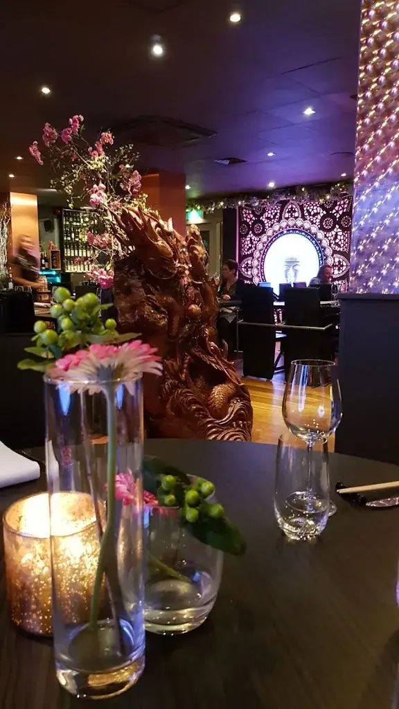 Drees van der Linden_Madame Cheung_Hoorn_Bewertung