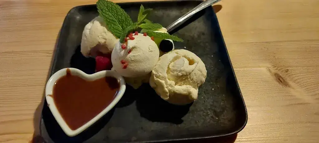 Rutger Hendriks_Grand café Klinker_Assendelft_review