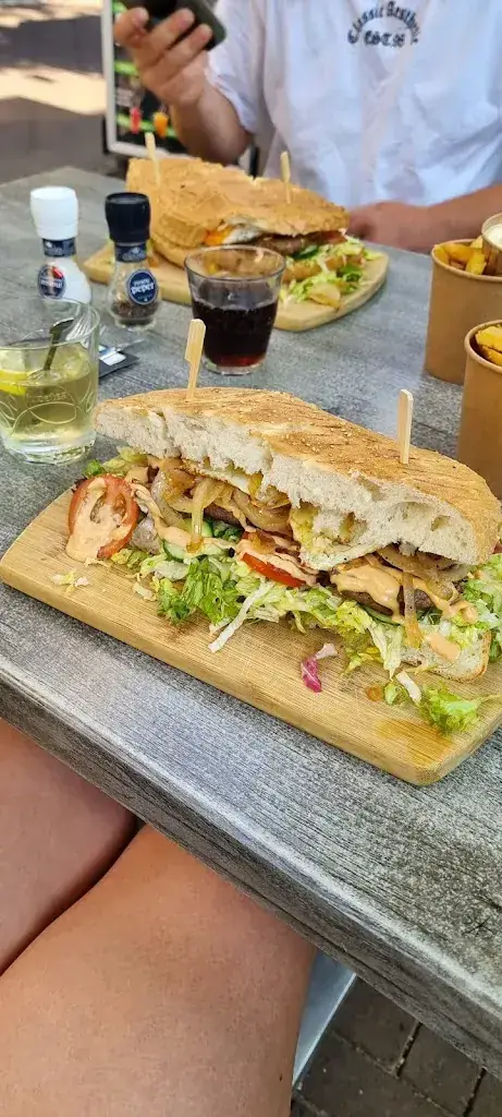 Katarzyna Wyderska_Bij John eten & drinken_Lelystad_reseña