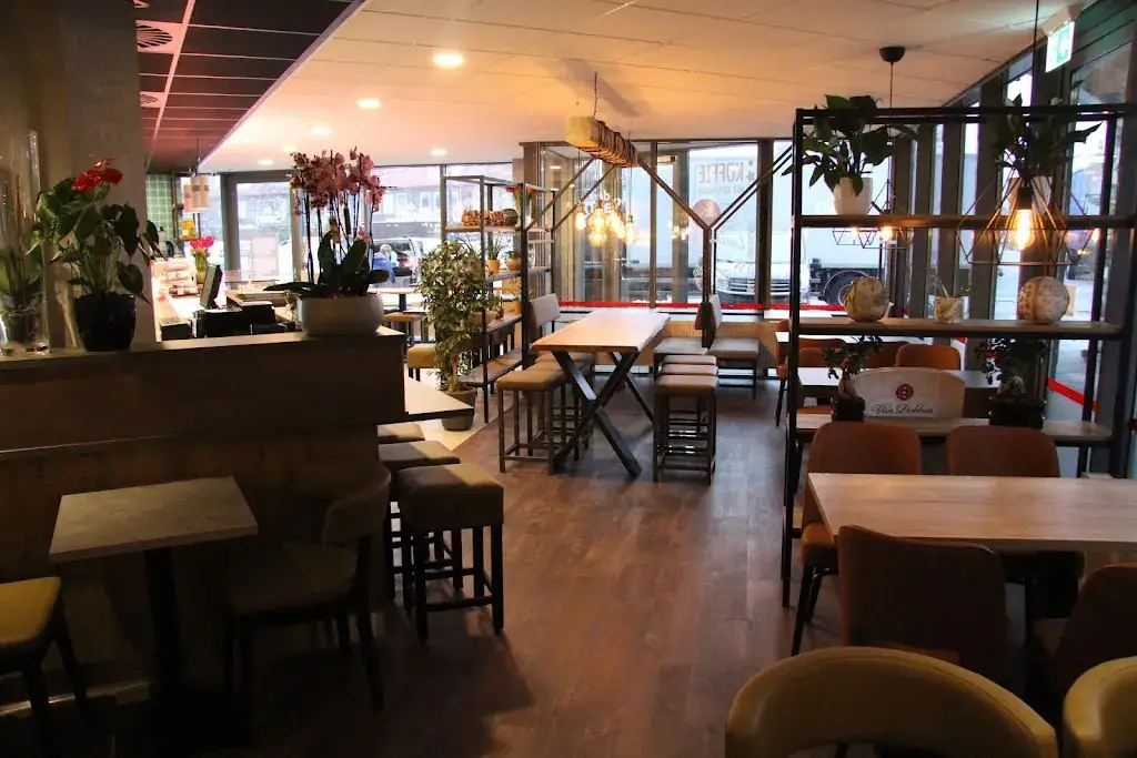 Snackbar Saendelft restaurant in Assendelft