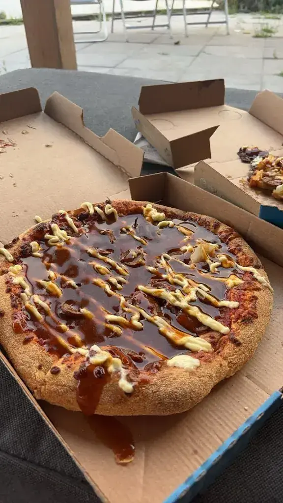 Dani Nielen_Domino's Pizza Assendelft_Assendelft_review